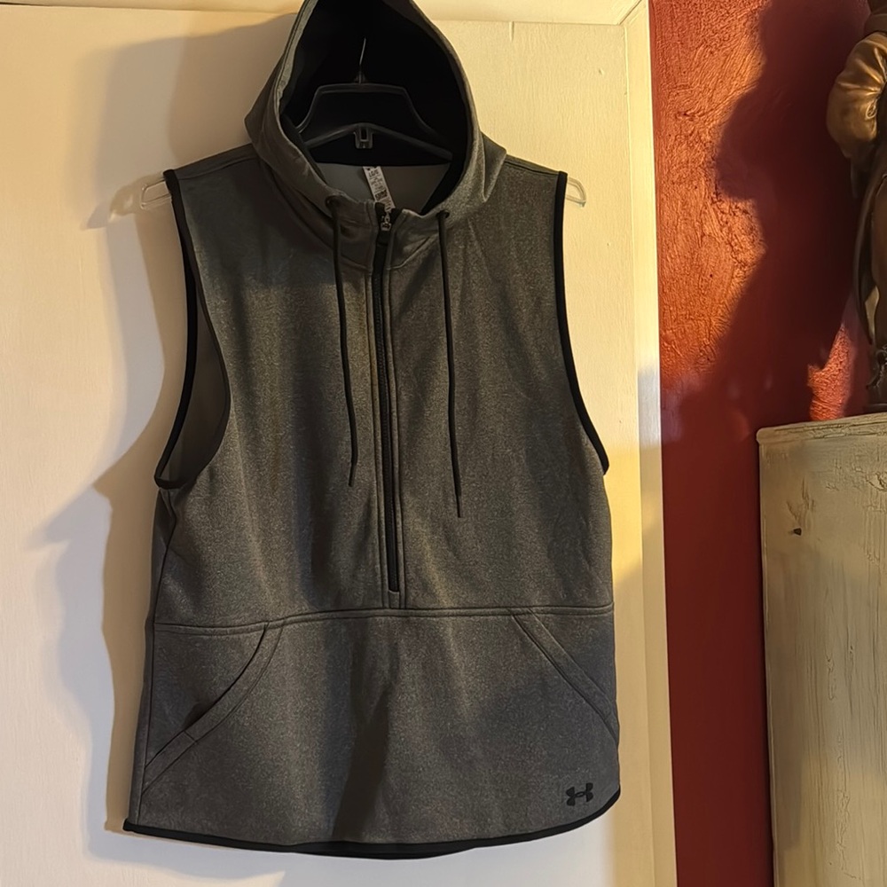 Under Armour Gray Sleeveless Hoodie